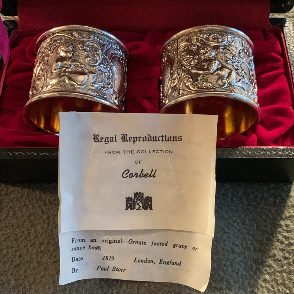 Regal Reproductions of Corbell silver plated napkin ring pair in original box - Picture 2 of 15